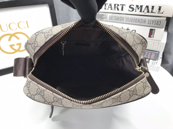 激安グッチバッグコピー着用イメージ